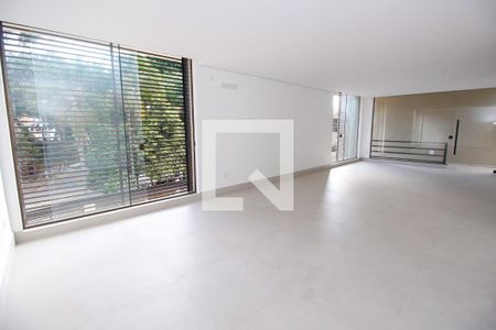 Sala 1 de casa à venda com 4 quartos, 450m² em Jardim Guedala, São Paulo