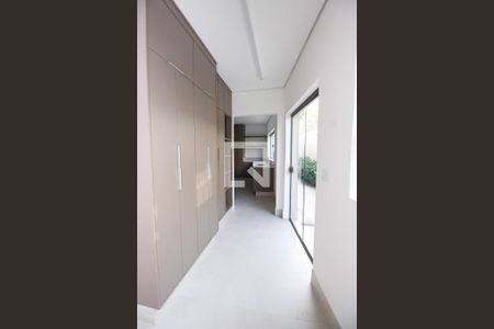 Casa à venda com 450m², 4 quartos e 4 vagasÁrea de Serviço