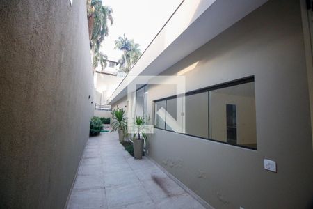 Casa à venda com 450m², 4 quartos e 4 vagasQuintal