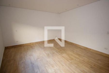 Casa à venda com 450m², 4 quartos e 4 vagasSuíte 2