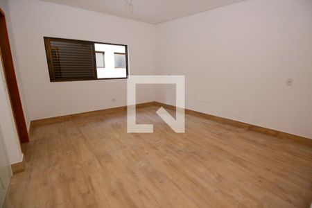 Casa à venda com 450m², 4 quartos e 4 vagasSuíte 4