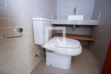 Casa à venda com 450m², 4 quartos e 4 vagasLavabo 1