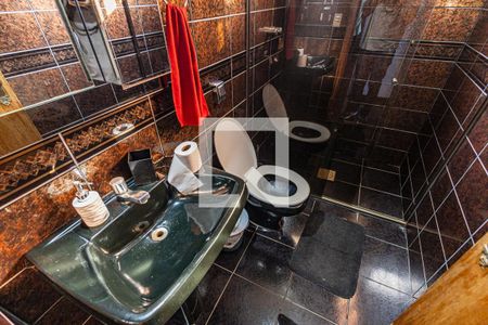 Casa à venda com 348m², 4 quartos e 10 vagasBanheiro