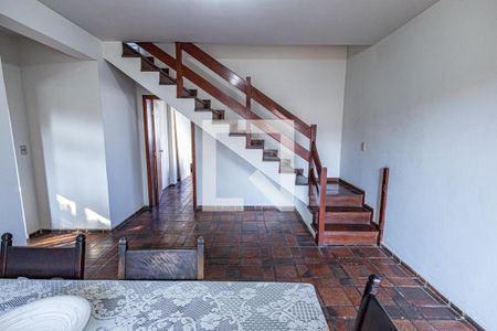 Sala de casa à venda com 4 quartos, 348m² em Planalto, Belo Horizonte