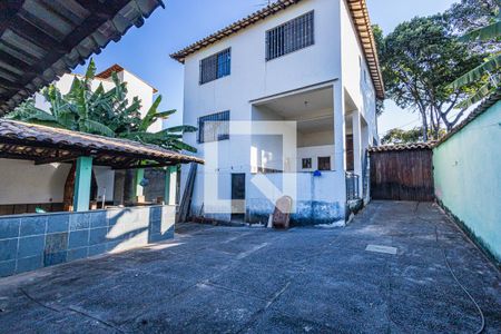 Casa à venda com 348m², 4 quartos e 10 vagasQuintal