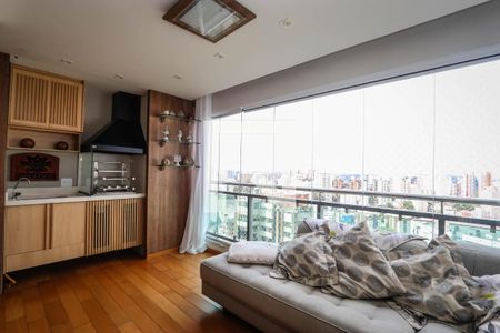 Apartamento à venda com 96m², 2 quartos e 2 vagasVaranda