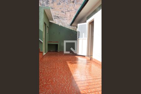 Casa à venda com 570m², 2 quartos e 3 vagasÁrea externa 