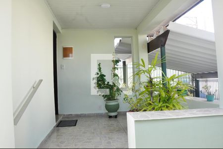 Casa à venda com 570m², 2 quartos e 3 vagasÁrea externa 