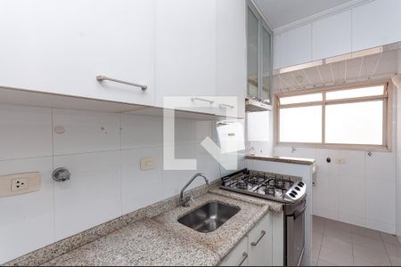 Apartamento para alugar com 72m², 2 quartos e 1 vagaCozinha