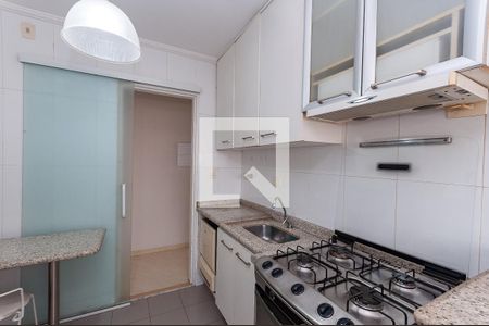 Apartamento para alugar com 72m², 2 quartos e 1 vagaCozinha