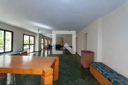 Apartamento para alugar com 72m², 2 quartos e 1 vagaÁrea Comum - Salão de Festas