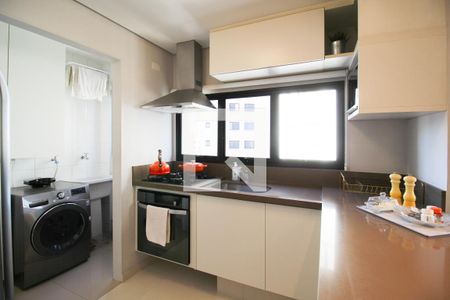 Apartamento para alugar com 82m², 2 quartos e 2 vagasCozinha