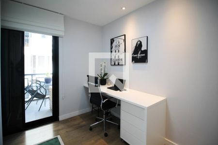 Apartamento para alugar com 82m², 2 quartos e 2 vagasSuíte 2