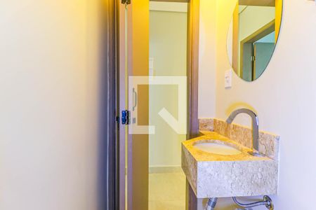 Lavabo de casa para alugar com 3 quartos, 185m² em Jardim Promissão, São Paulo