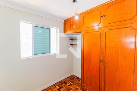 Quarto 1 de casa para alugar com 3 quartos, 185m² em Jardim Promissão, São Paulo