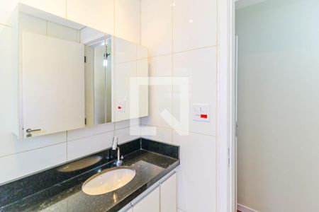 Casa à venda com 185m², 3 quartos e 2 vagas Casa à venda com 185m², 3 quartos e 2 vagasBanheiro Suíte