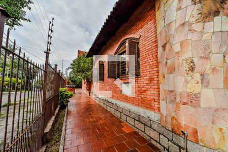 Casa à venda com 390m², 3 quartos e 4 vagasPátio