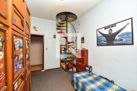 Casa à venda com 390m², 3 quartos e 4 vagasQuarto 2