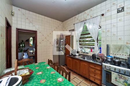 Casa à venda com 390m², 3 quartos e 4 vagasCozinha