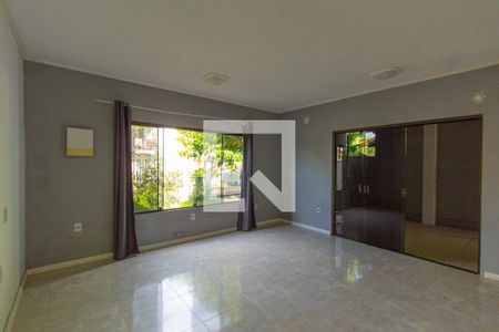Sala de casa à venda com 5 quartos, 135m² em Igara, Canoas