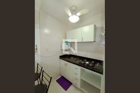 Cozinha americana  de apartamento à venda com 1 quarto, 45m² em Copacabana, Rio de Janeiro
