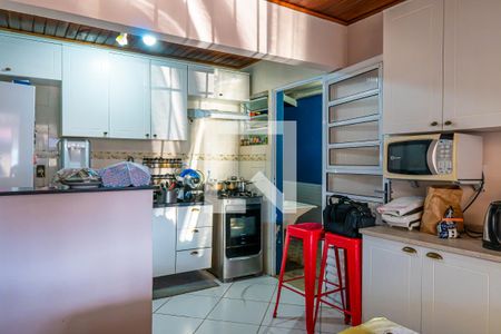 Casa à venda com 200m², 2 quartos e 2 vagasCozinha