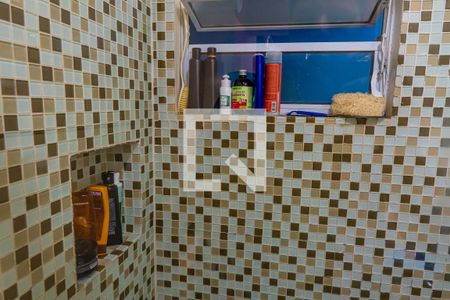 Casa à venda com 200m², 2 quartos e 2 vagasBanheiro