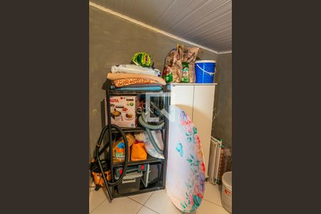 Casa à venda com 200m², 2 quartos e 2 vagasQuarto de Serviço