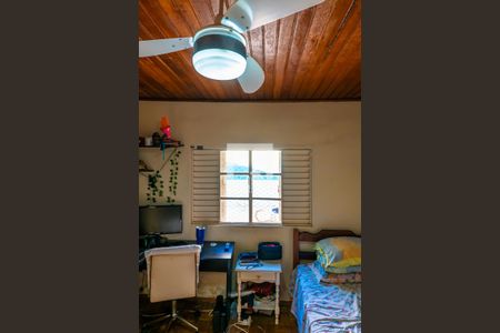 Casa à venda com 200m², 2 quartos e 2 vagasQuarto 2