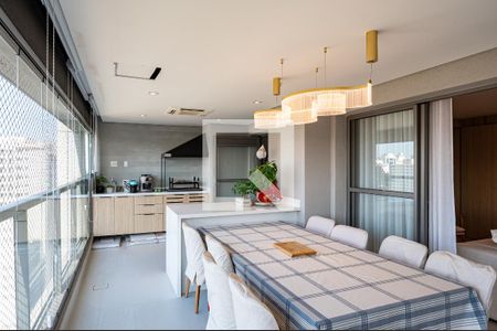 Varanda de apartamento à venda com 4 quartos, 181m² em Vila Mariana, São Paulo