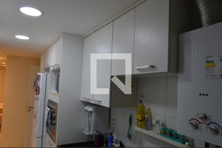 Apartamento à venda com 60m², 2 quartos e 1 vagaCozinha