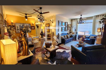 Sala de apartamento para alugar com 3 quartos, 150m² em Gonzaga, Santos