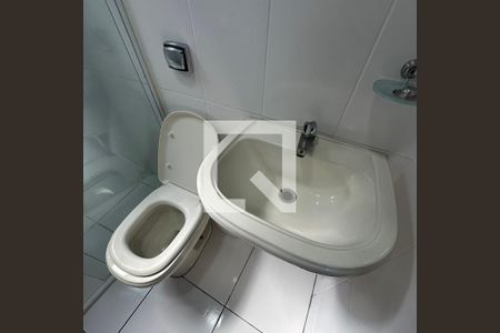 Casa para alugar com 400m², 7 quartos e 2 vagasBanheiro de serviço