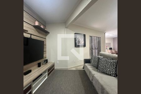 Sala de estar de casa para alugar com 7 quartos, 400m² em Jaguaré, São Paulo