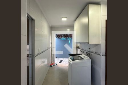 Casa para alugar com 400m², 7 quartos e 2 vagasÁrea de Serviço