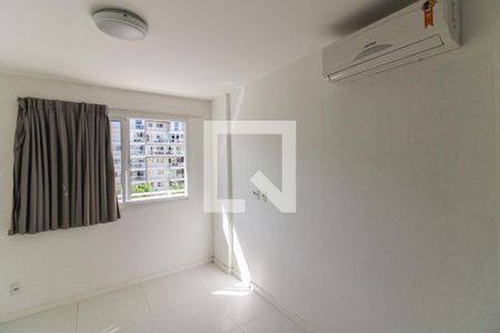 Suíte  de apartamento à venda com 2 quartos, 80m² em Recreio dos Bandeirantes, Rio de Janeiro