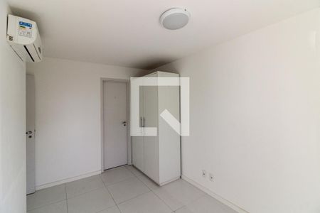 Suíte  de apartamento à venda com 2 quartos, 80m² em Recreio dos Bandeirantes, Rio de Janeiro