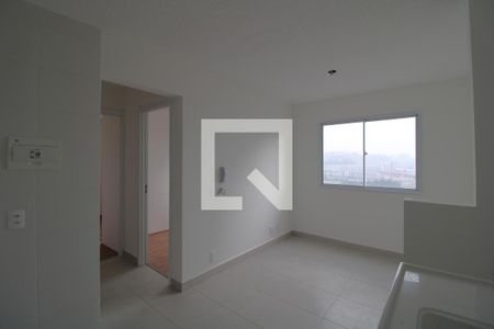 Sala de apartamento para alugar com 2 quartos, 34m² em Socorro, São Paulo
