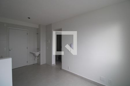 Sala de apartamento para alugar com 2 quartos, 34m² em Socorro, São Paulo