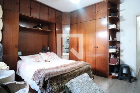 Casa à venda com 170m², 4 quartos e 2 vagasQuarto 2