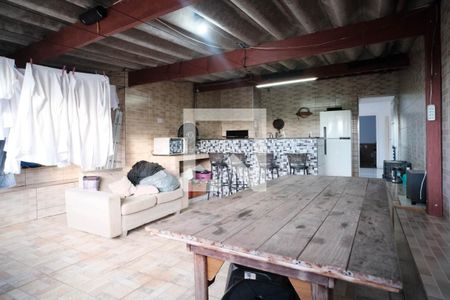 Casa à venda com 170m², 4 quartos e 2 vagasÁrea comum