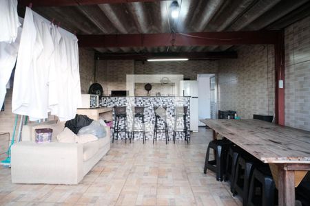 Casa à venda com 170m², 4 quartos e 2 vagasÁrea comum