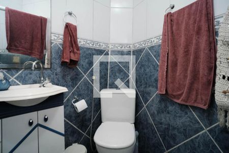 Casa à venda com 170m², 4 quartos e 2 vagasBanheiro Quarto 2