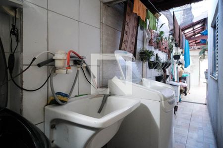 Casa à venda com 170m², 4 quartos e 2 vagasÁrea de Serviço