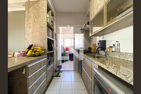 Apartamento à venda com 72m², 2 quartos e 2 vagasCozinha