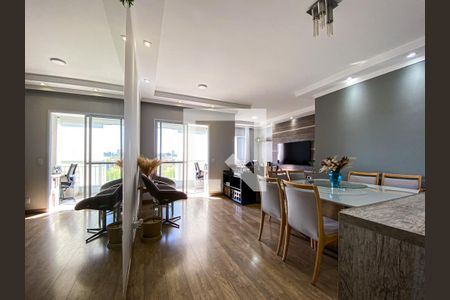 Apartamento à venda com 72m², 2 quartos e 2 vagasSala