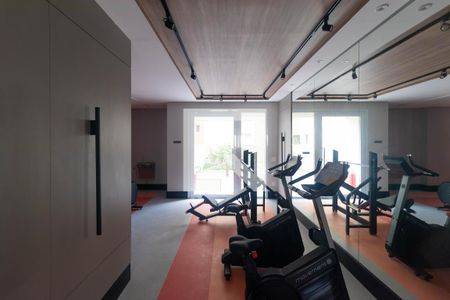 Studio para alugar com 39m², 1 quarto e 1 vaga Studio para alugar com 39m², 1 quarto e 1 vagaÁrea comum - Academia