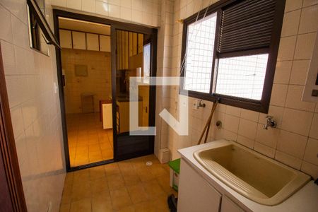 Apartamento à venda com 72m², 3 quartos e 1 vagaÁrea de Serviço