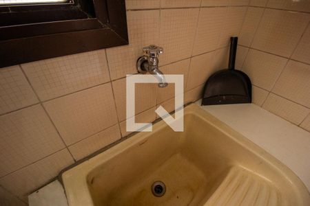 Apartamento à venda com 72m², 3 quartos e 1 vagaÁrea de Serviço