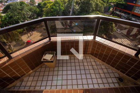 Apartamento à venda com 72m², 3 quartos e 1 vagavaranda